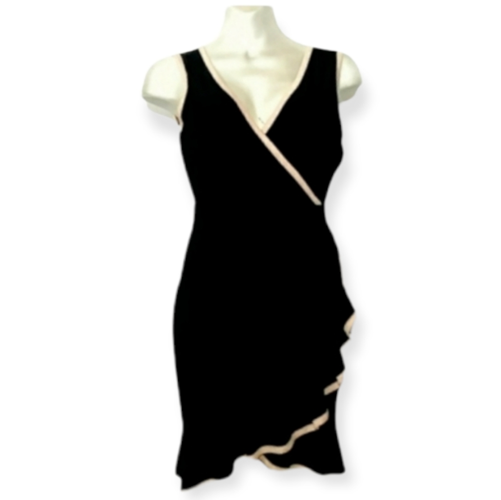 5🌟 Black & Tan Wrap Dress